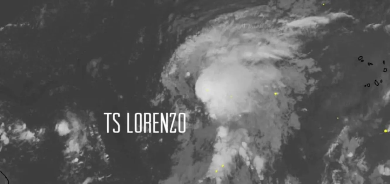 The centre also predicted that the intense density of the Tropical Storm will reach its peak which will remain below the intensity of Hurricane.