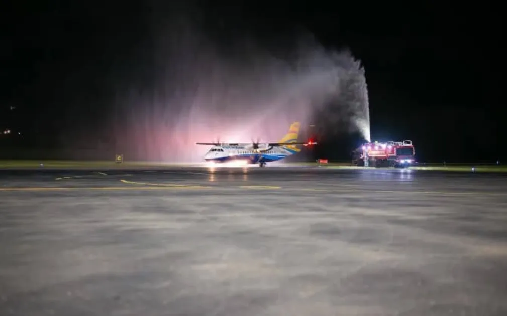 interCaribbean Airways lands in St Kitts from San Juan for the first time