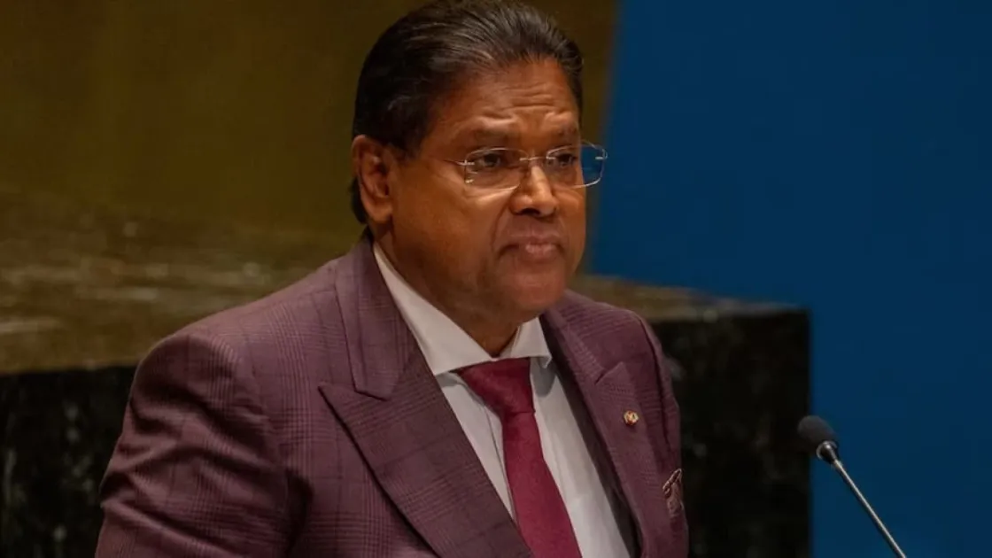 Regional leaders pay tribute to ex-president Chandrikapersad Santokhi, remembered for his role in strengthening Caribbean cooperation.