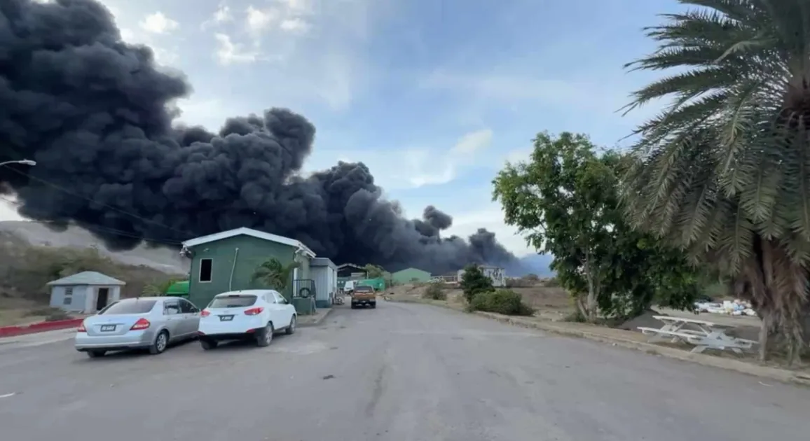 A fire at the Conaree landfill spread from a construction waste cell to a tyre storage area, prompting air quality concerns while authorities confirmed normal operations at the nearby airport.