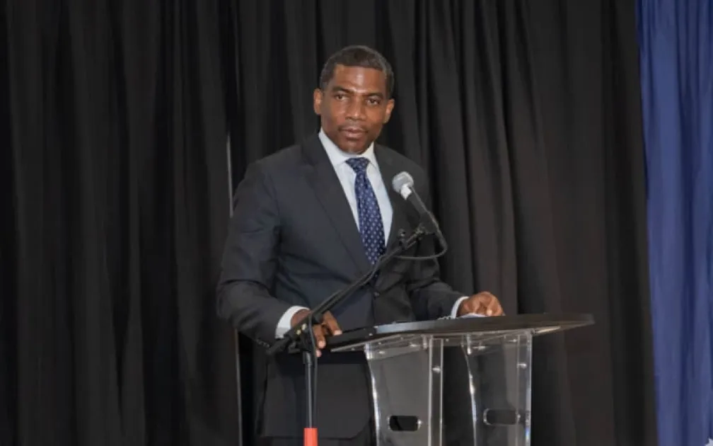 interCaribbean Unveils 'Spirit of St. Vincent and the Grenadines' Aircraft
