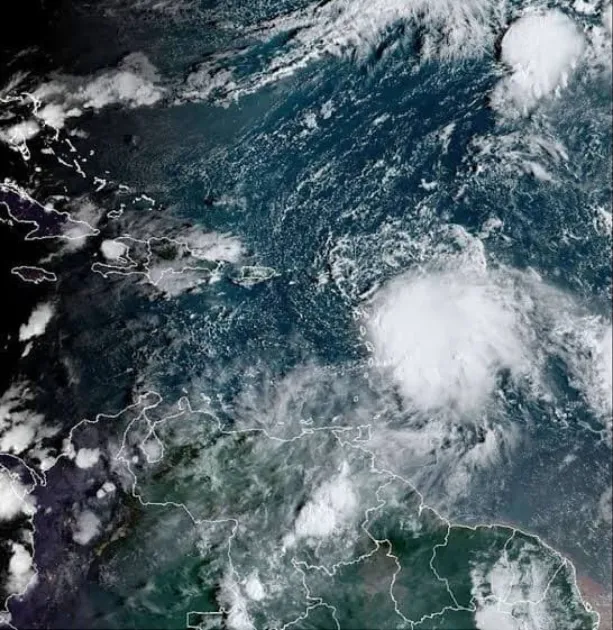 Antigua and Barbuda Warns of Heavy Rain as Tropical Wave Nears Caribbean