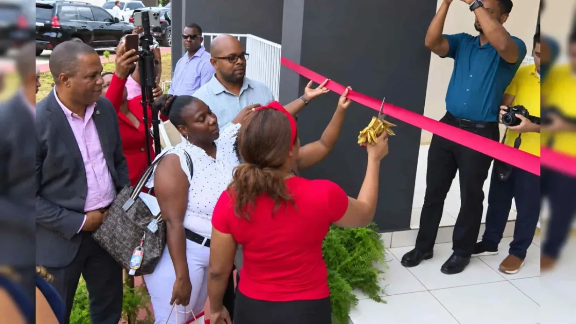 16 Woodford Hill families begin new chapter with climate-resilient homes in Dominica