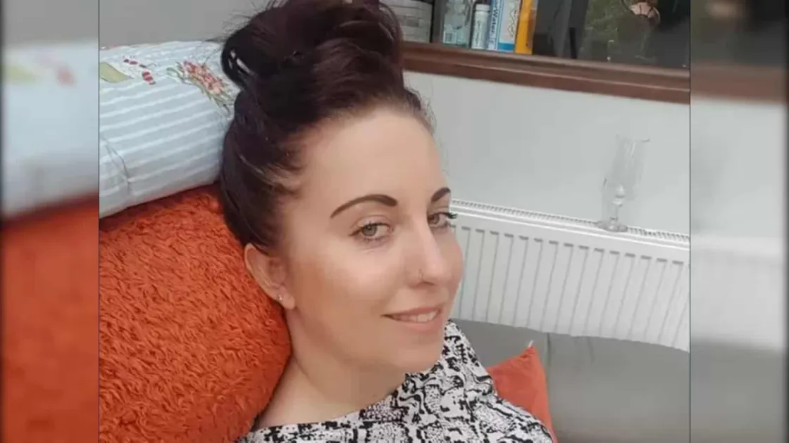 Leanne Gregory, 36, from Nottinghamshire, UK, died after rescuing her two sons from strong sea currents while snorkelling near Bimini in the Bahamas on October 20, 2026.